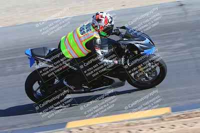 media/Feb-03-2024-SoCal Trackdays (Sat) [[767c60a41c]]/10-Turn 10 Inside (130pm)/